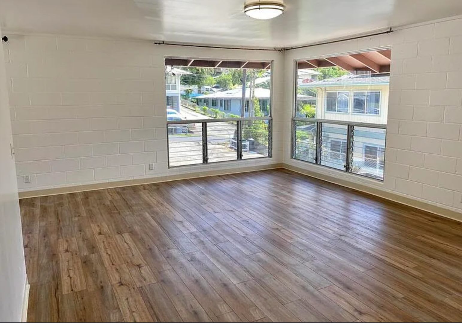 3-Bedroom, 2-Bath Upper Unit – Booth Road – photo 4