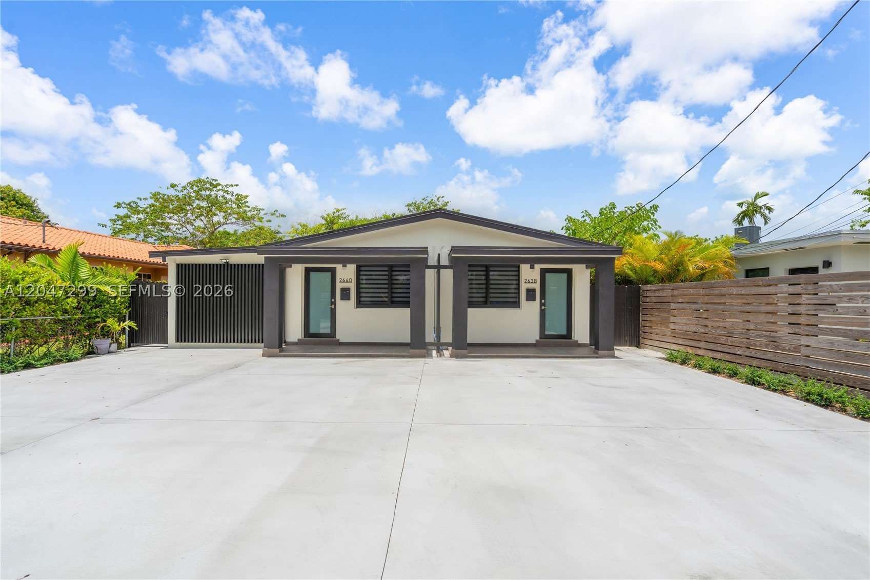 2638 SW 30th Ct – photo 2