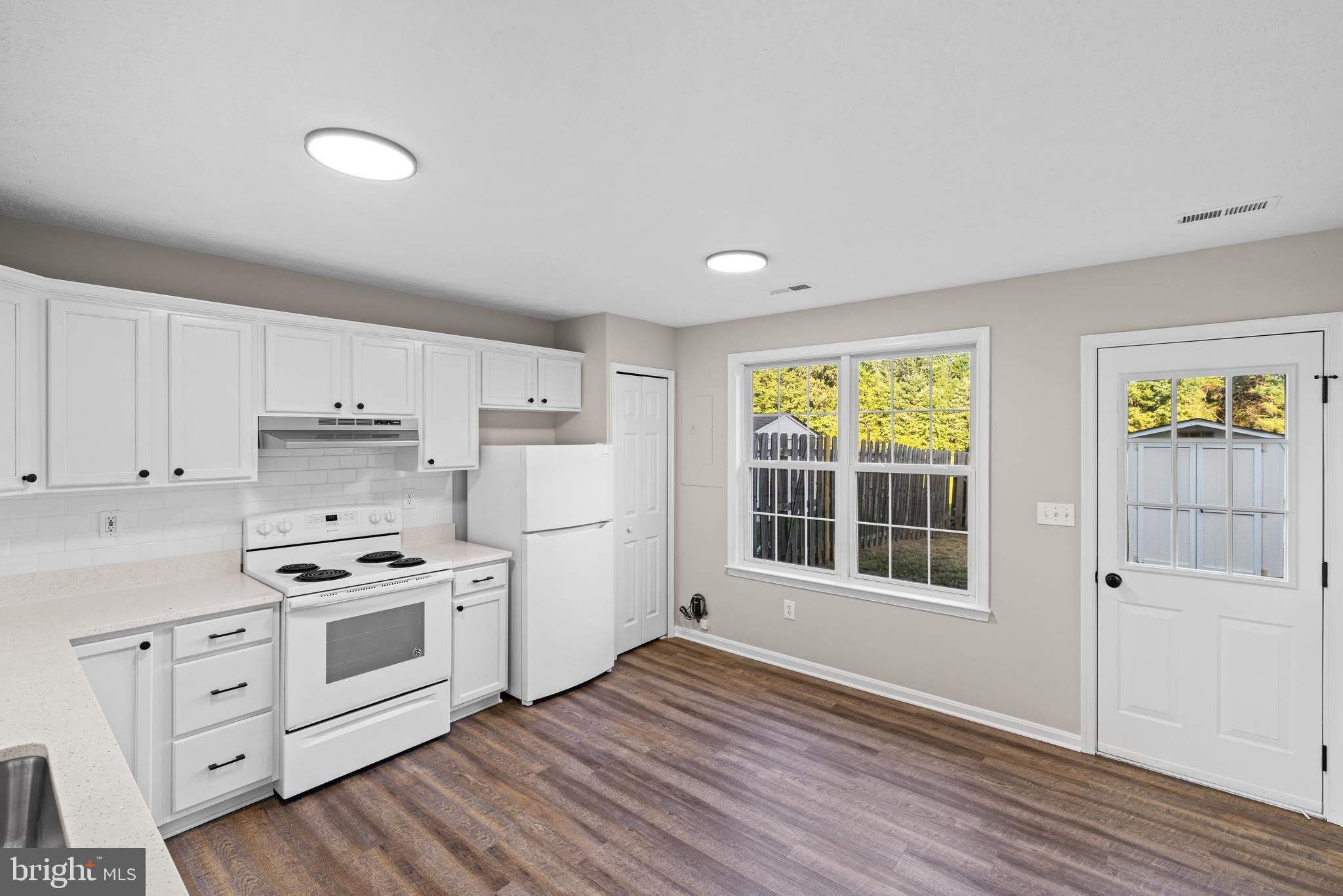 10505 TIDEWATER PLAINS Drive – photo 5