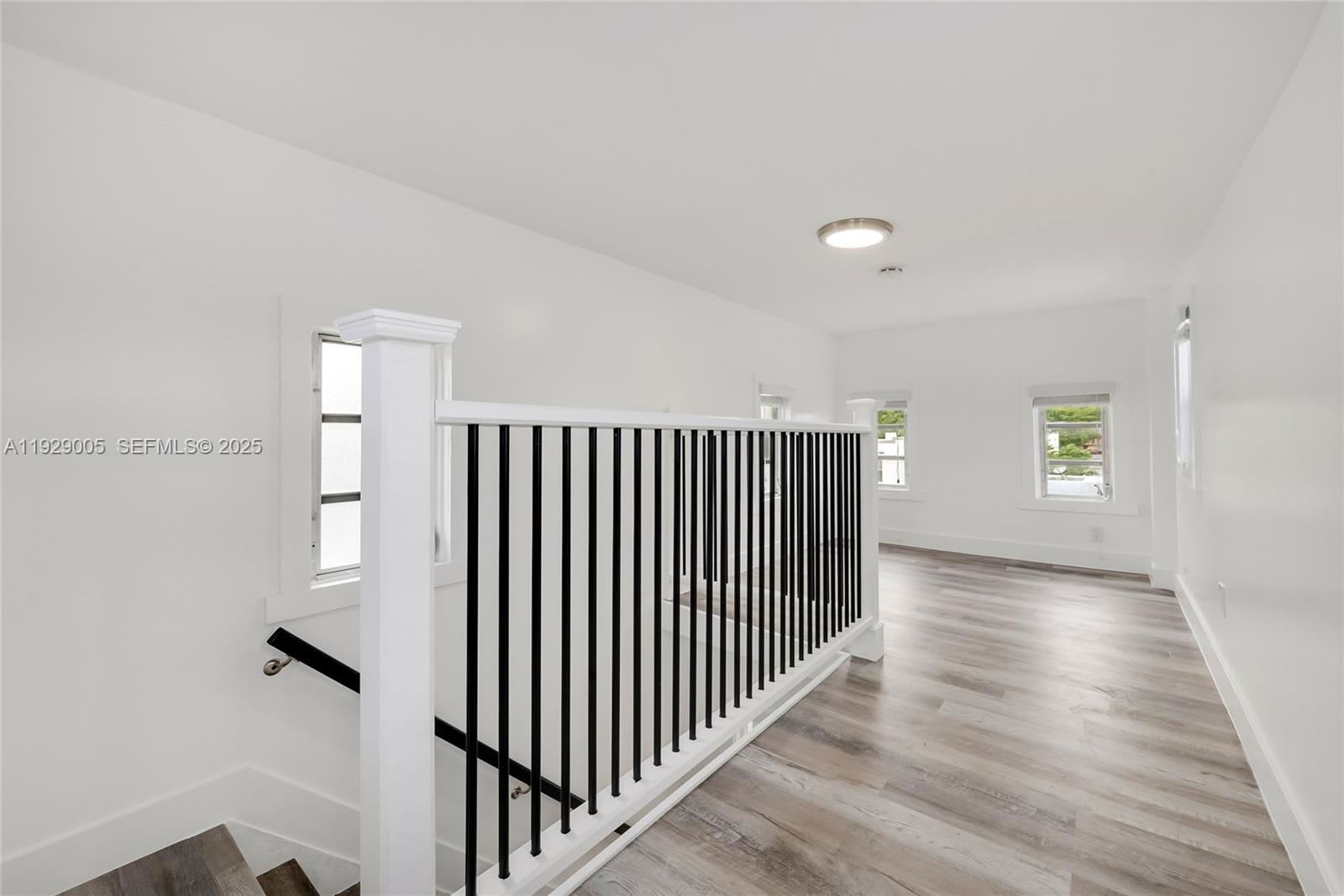 1736 Southwest 9Th Street – photo 5