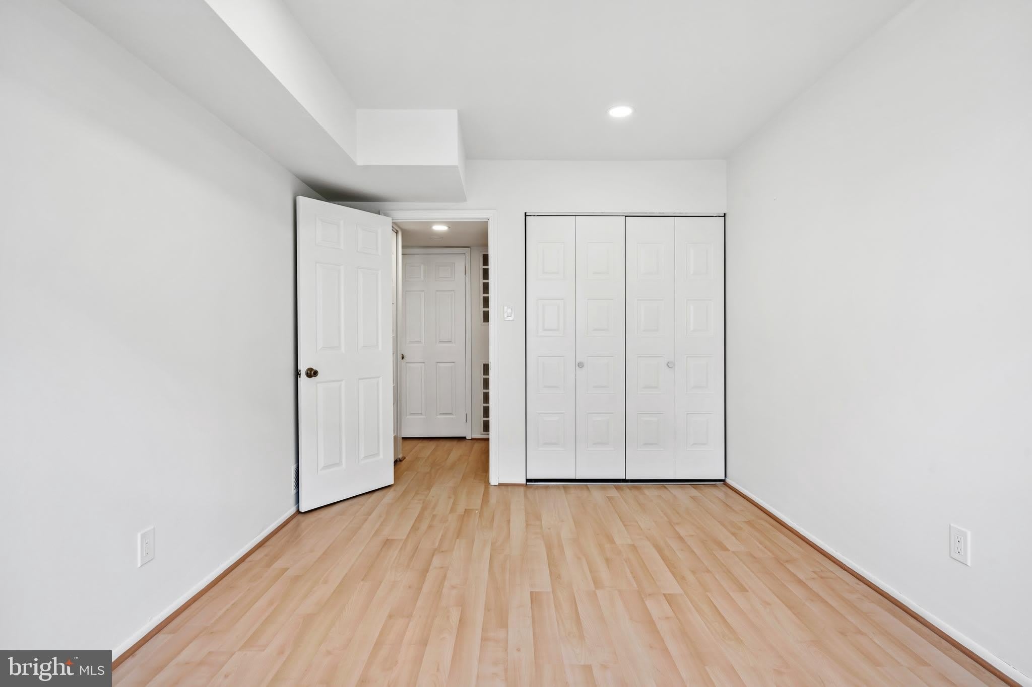 826 Hendrix Street – photo 3