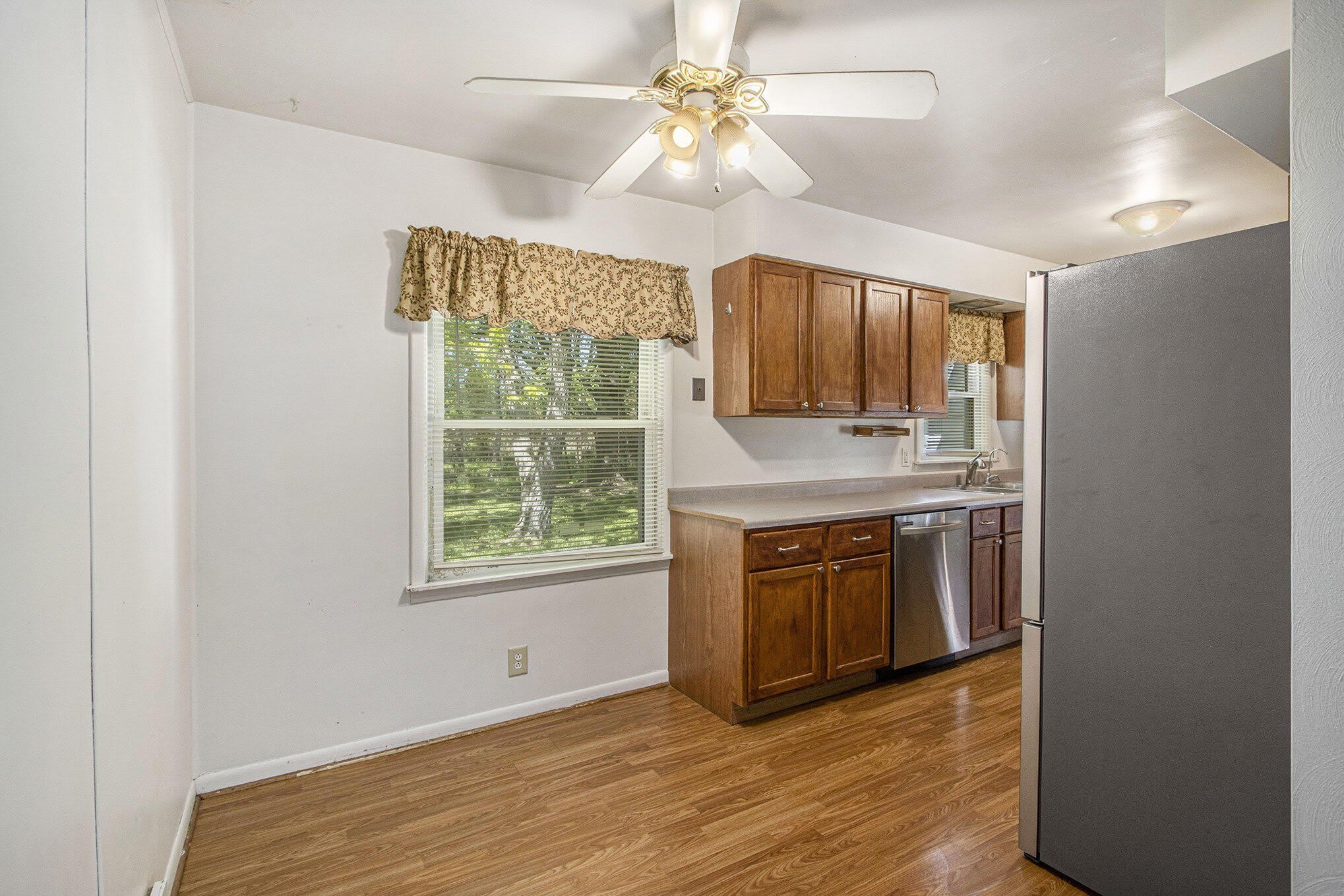 5215 E S Avenue – photo 4