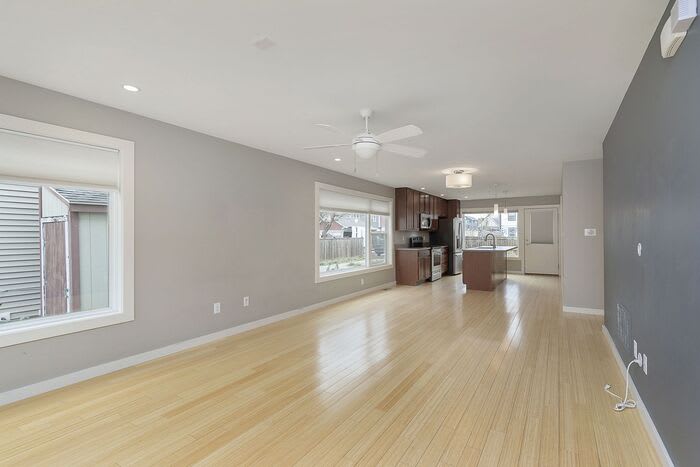 2011 Bellefontaine Street – photo 5