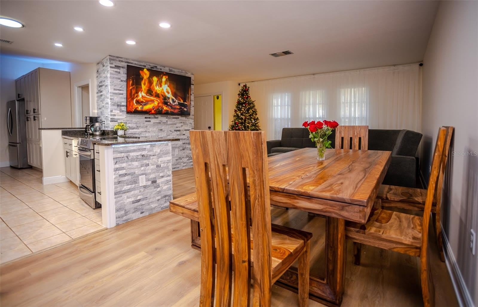 2719 FOREST KNOLL Drive – photo 5