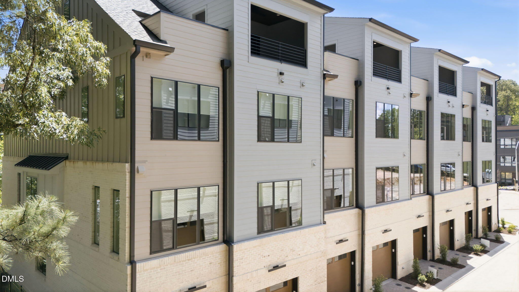 403 Chatham View Road – photo 1