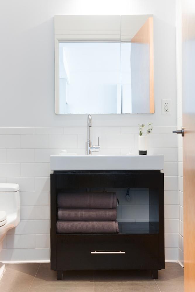 553 West 53rd St. – photo 5
