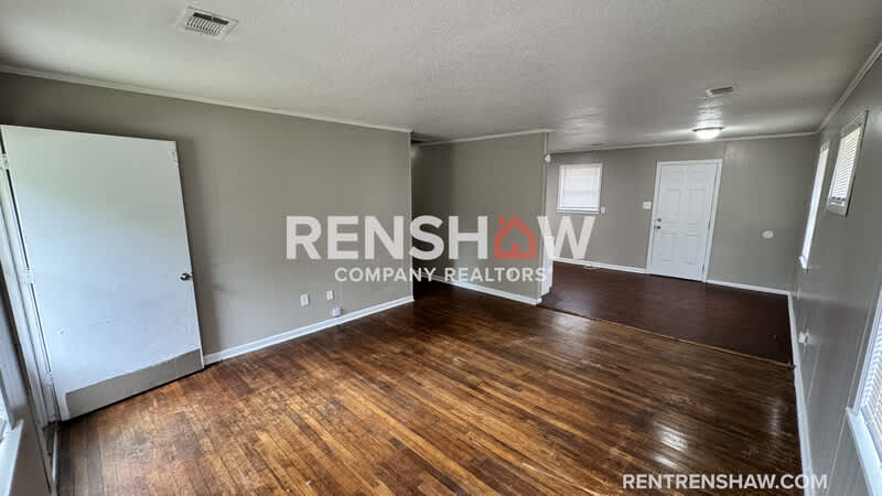 263 Navy Dr – photo 3