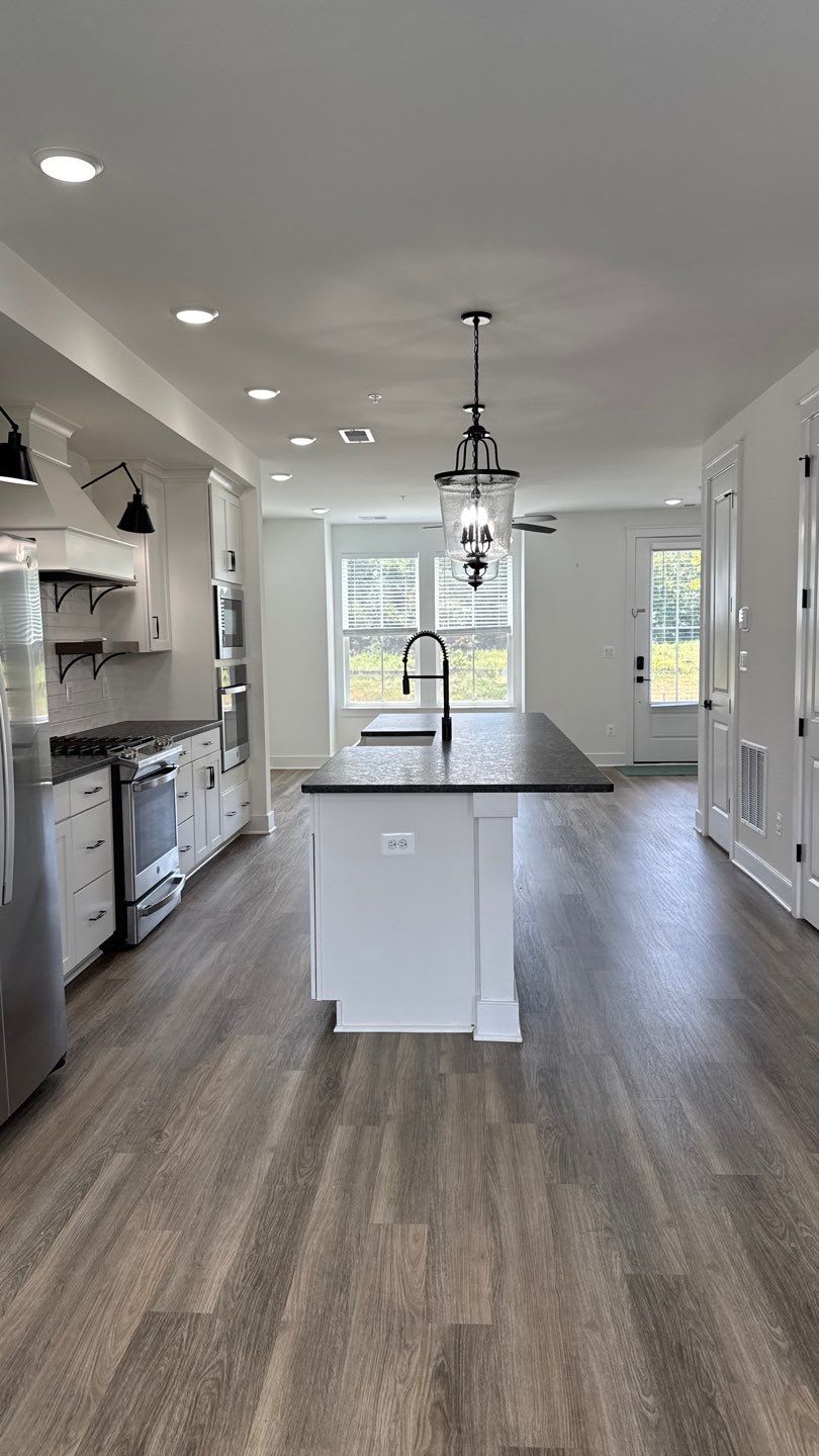 1817 Shookstown Rd – photo 2