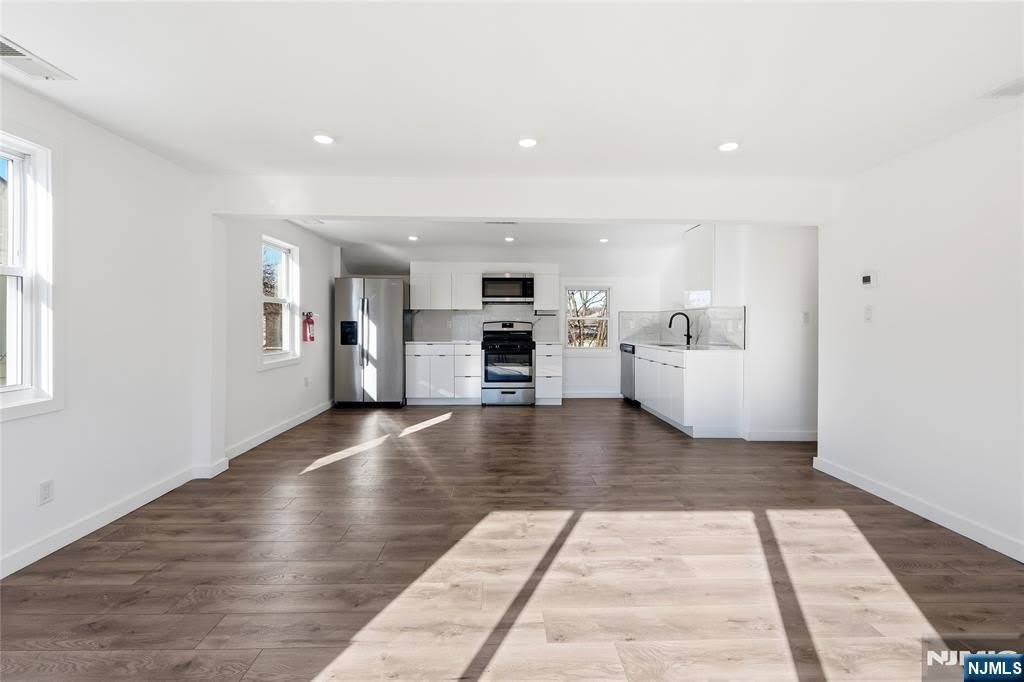 73 Macarthur Avenue – photo 5