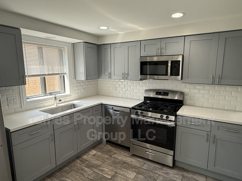 3940 N Narragansett 3S – photo 3