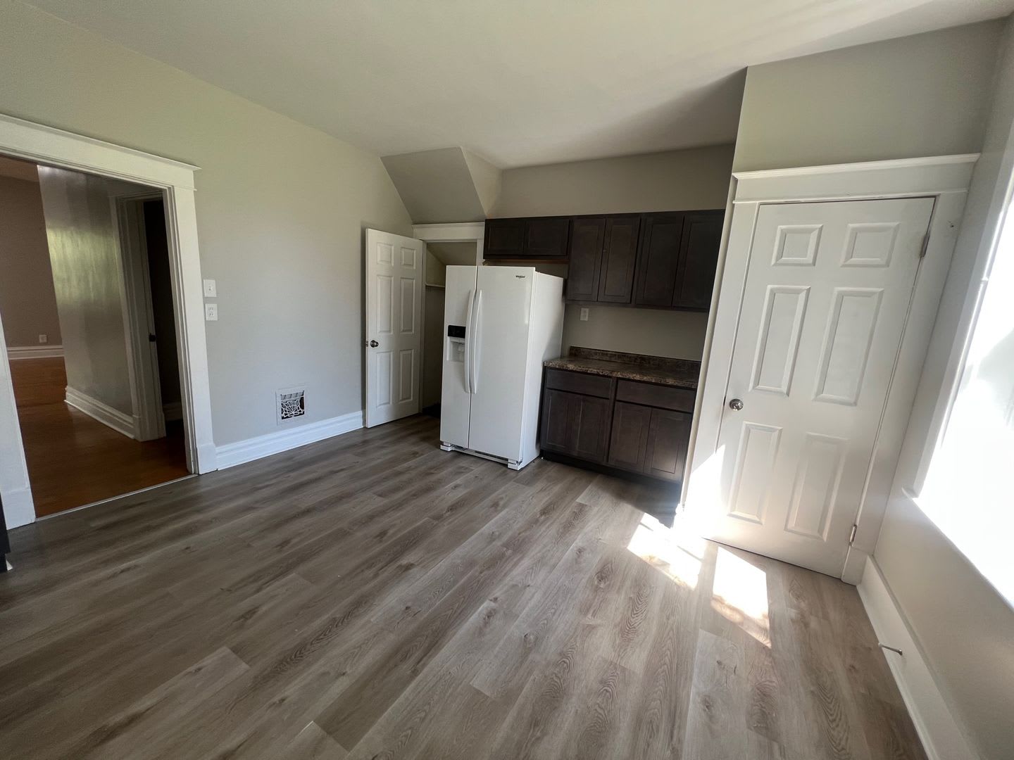 Large 4Bedroom! – photo 5