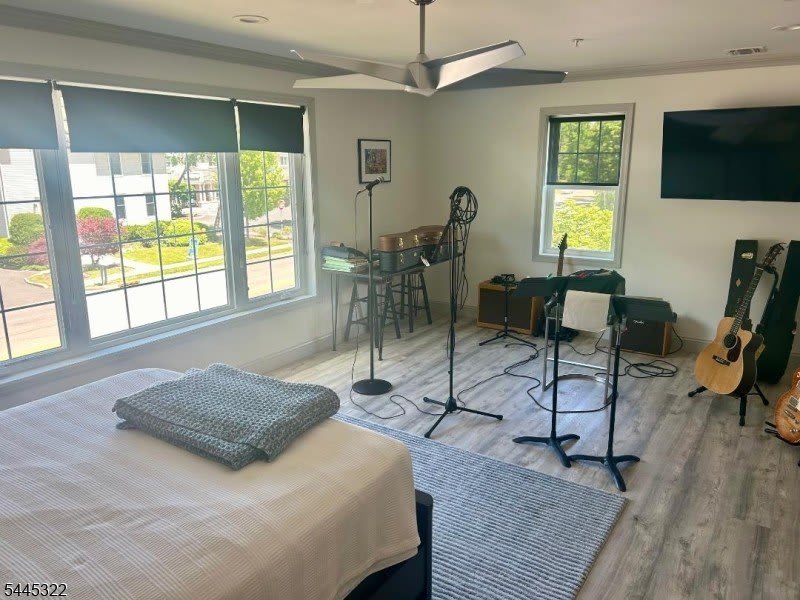 633 Valley Rd – photo 5