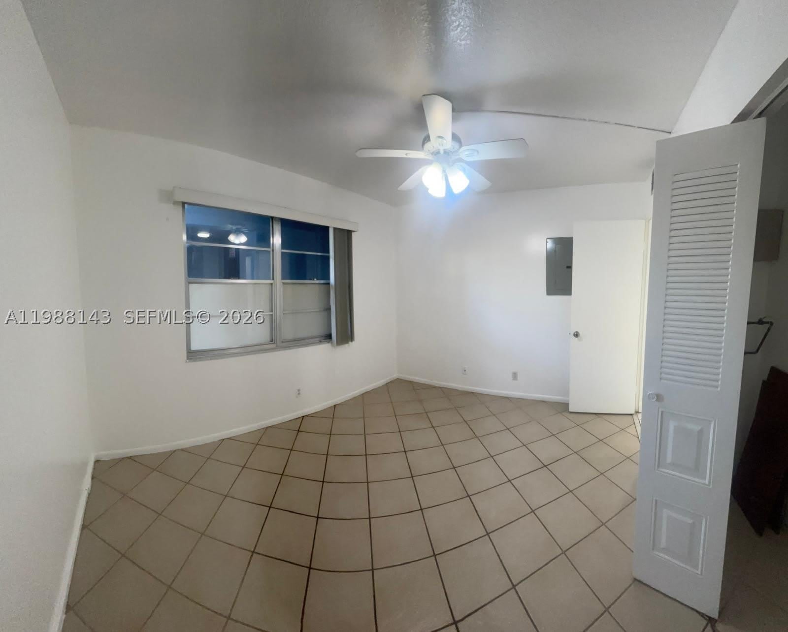 12600 SW 5th Ct – photo 4