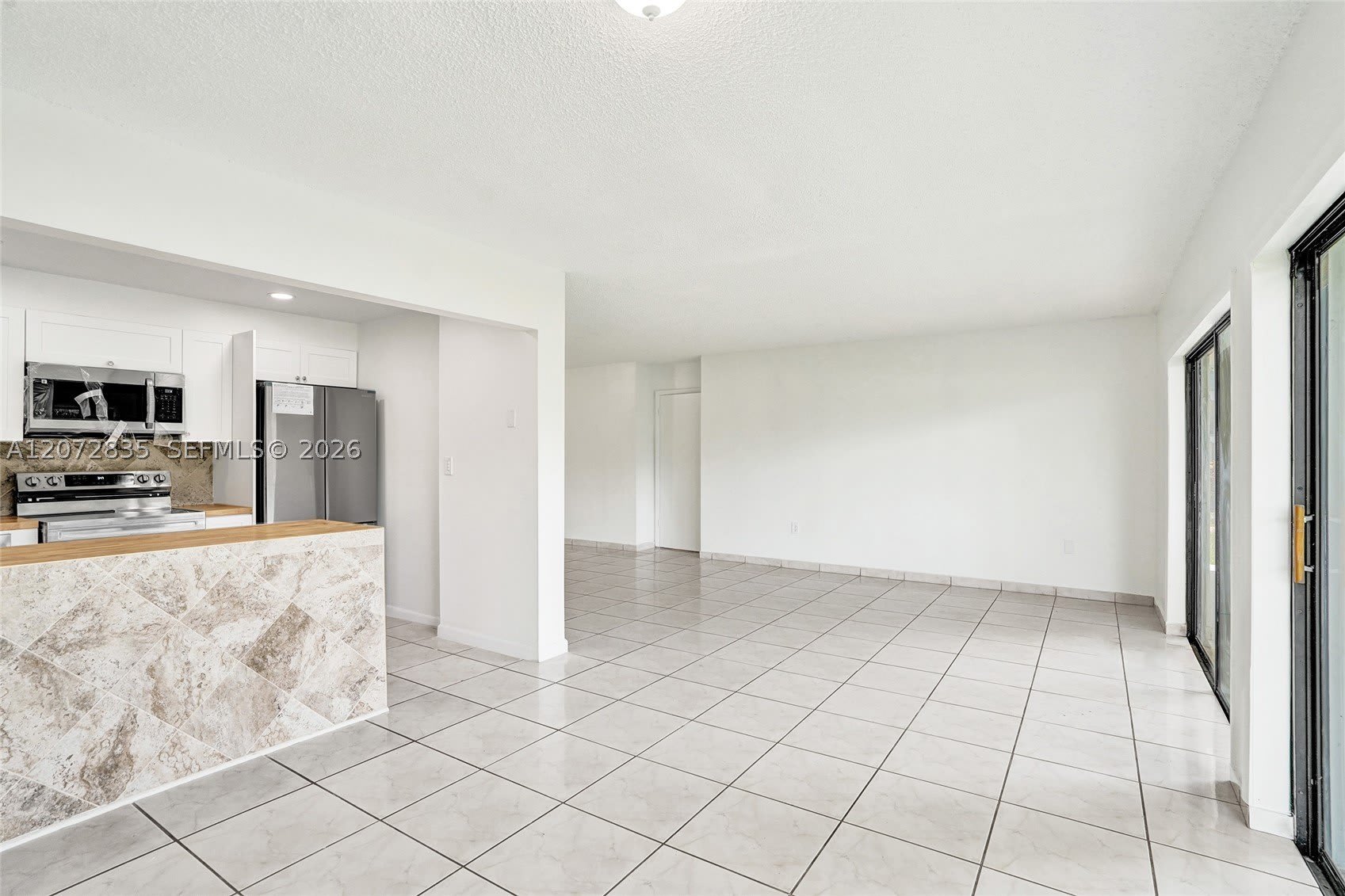5700 SW 127th Ave – photo 1
