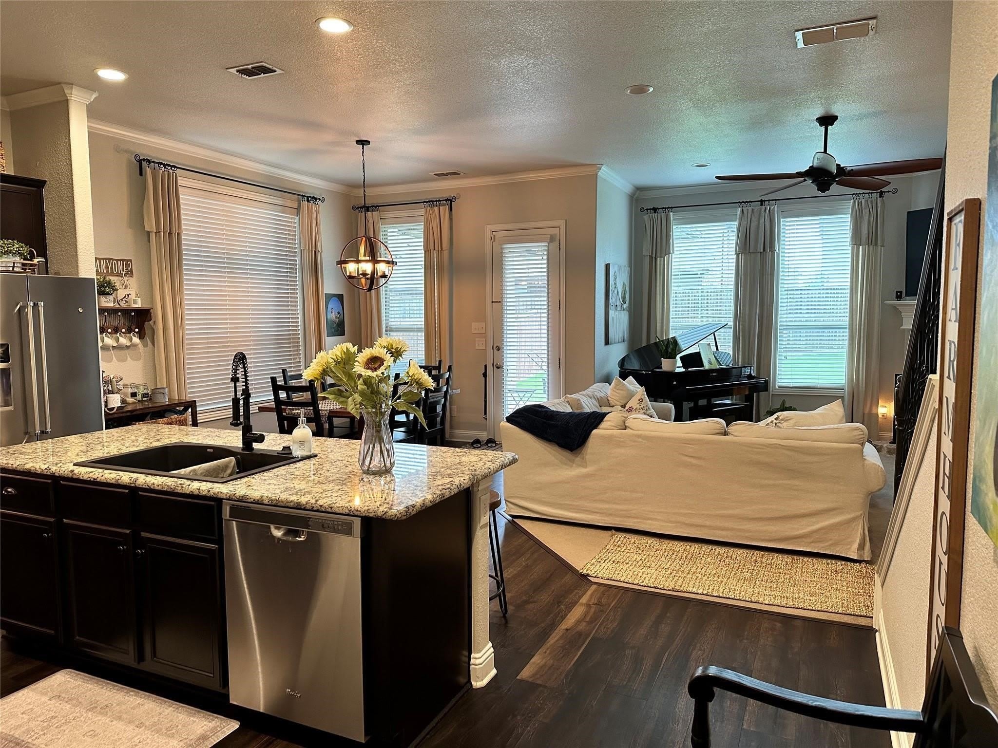 1609 Meadow Trail – photo 2