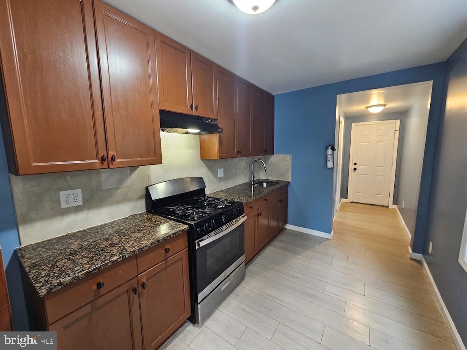 203 3RD Street – photo 4