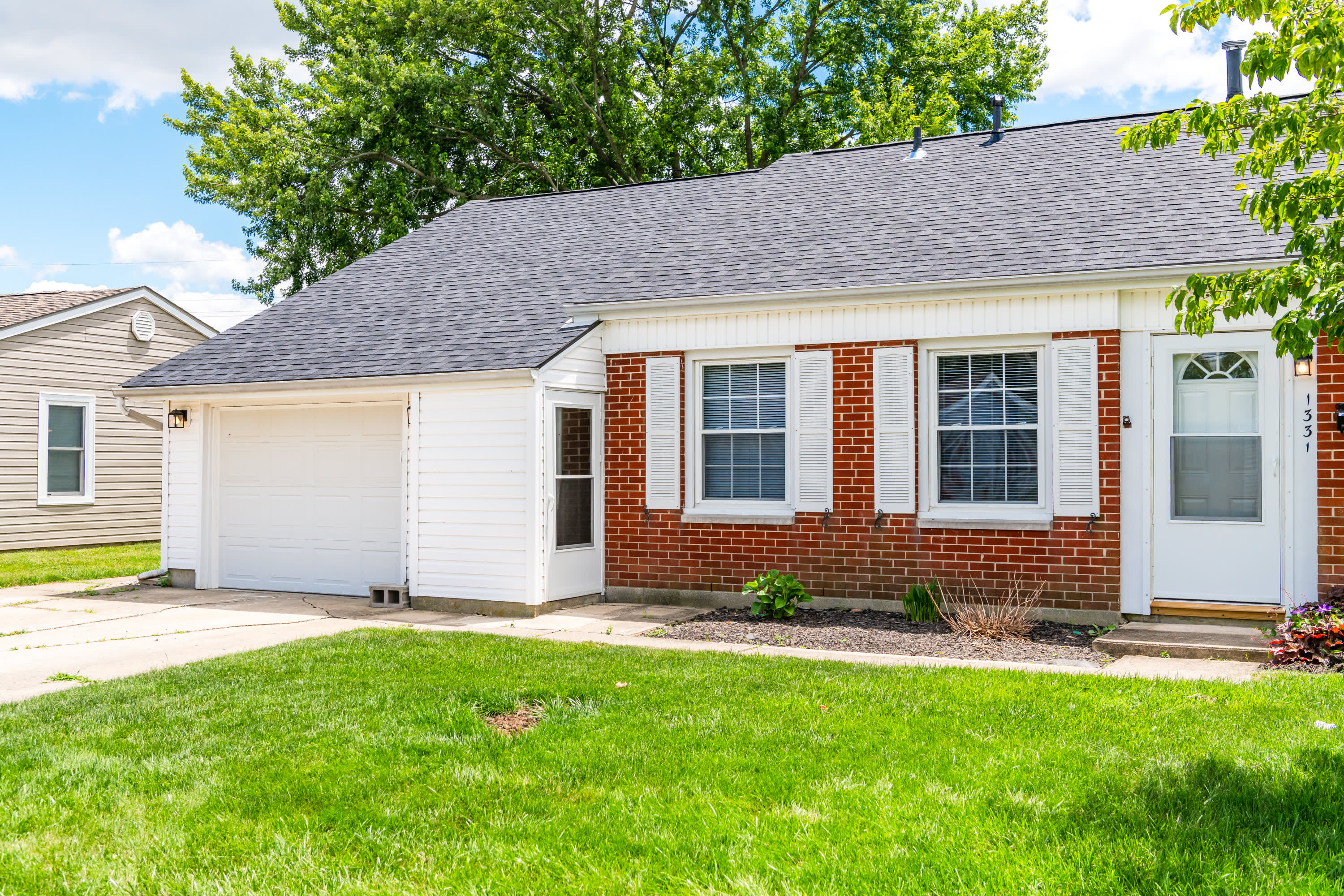 1331 Berwald Dr – photo 2