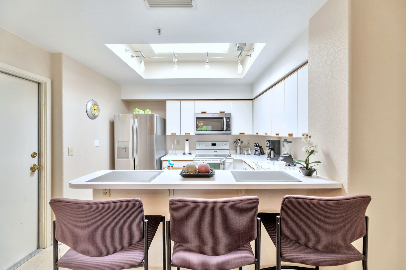 Rates Vary: $2,995 – photo 5