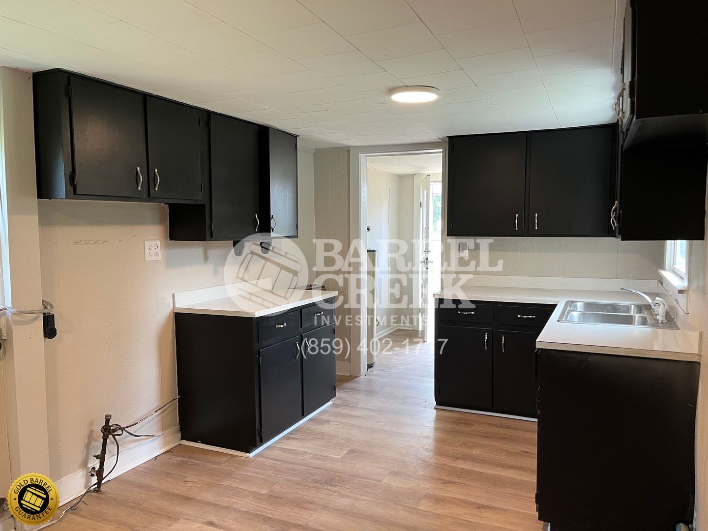2-Bed 1-Bath House – photo 3