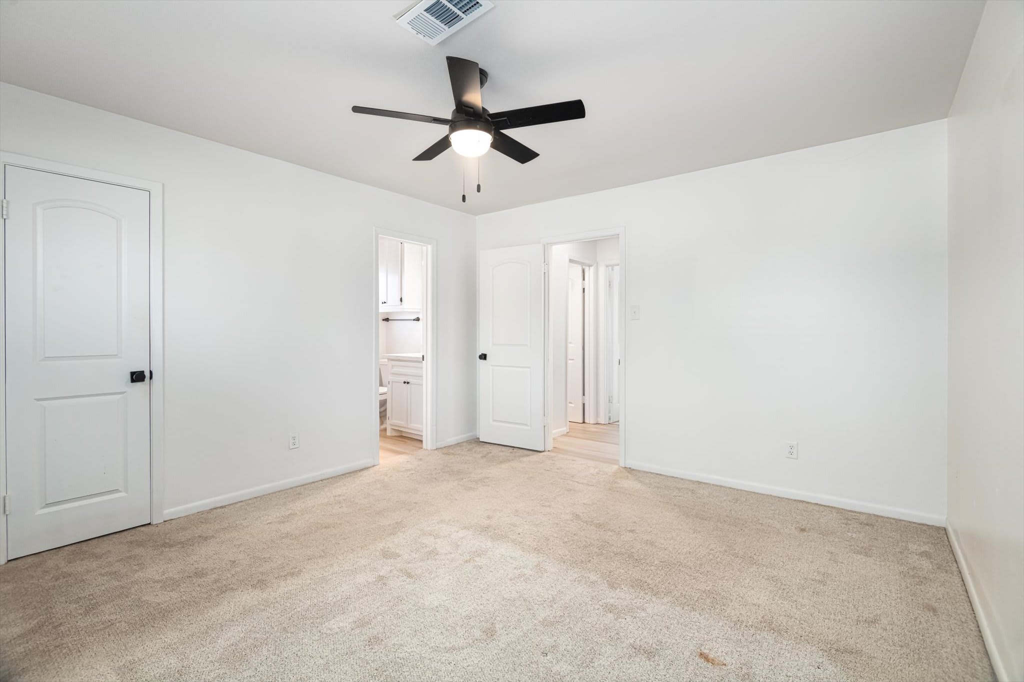 416 Southern Oaks Drive – photo 5
