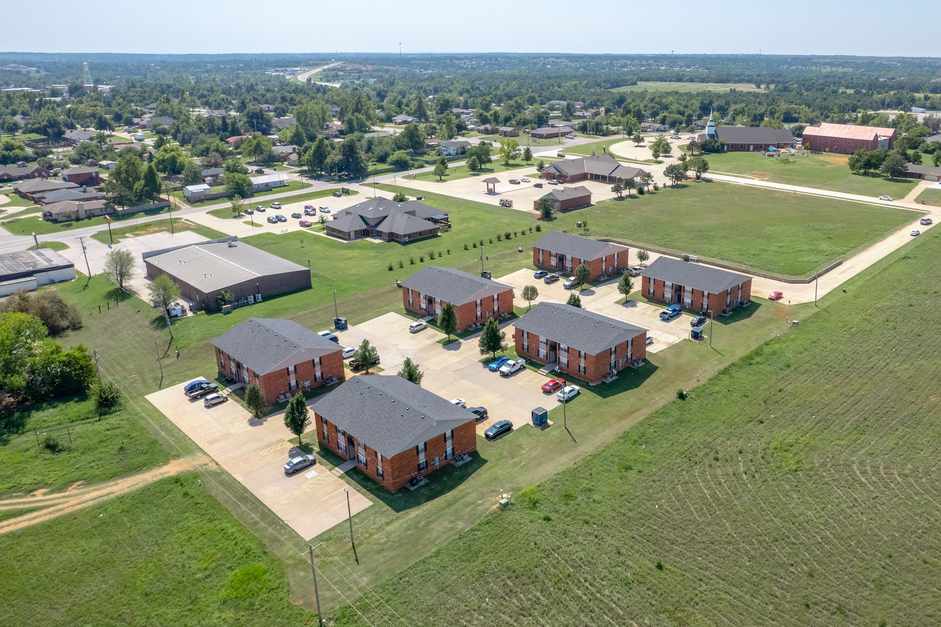 Buffalo Creek Apartment Homes – photo 3