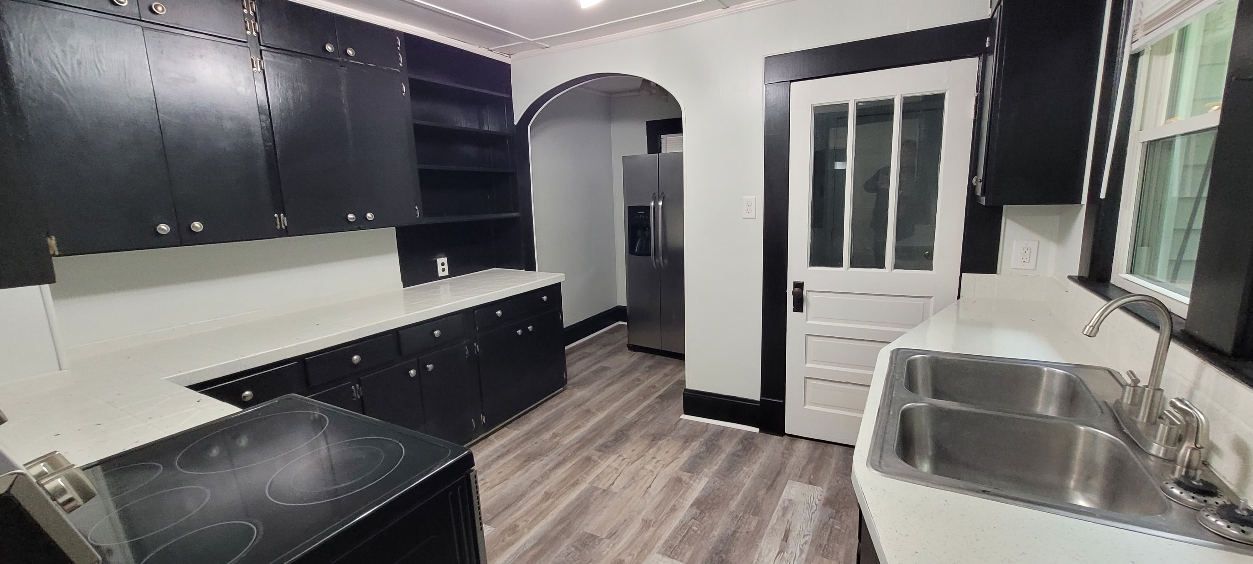 923 Rosewood Pl – photo 2