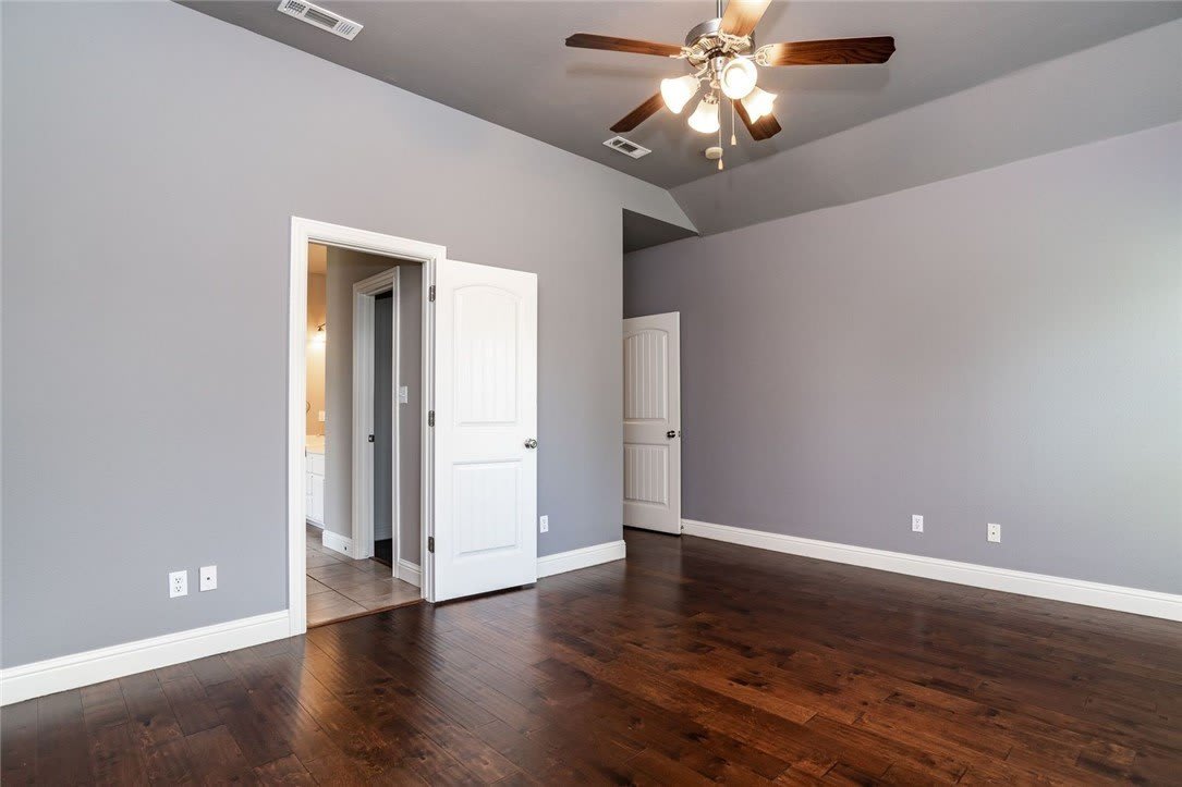 1201 Sw Willow Bend Avenue – photo 4