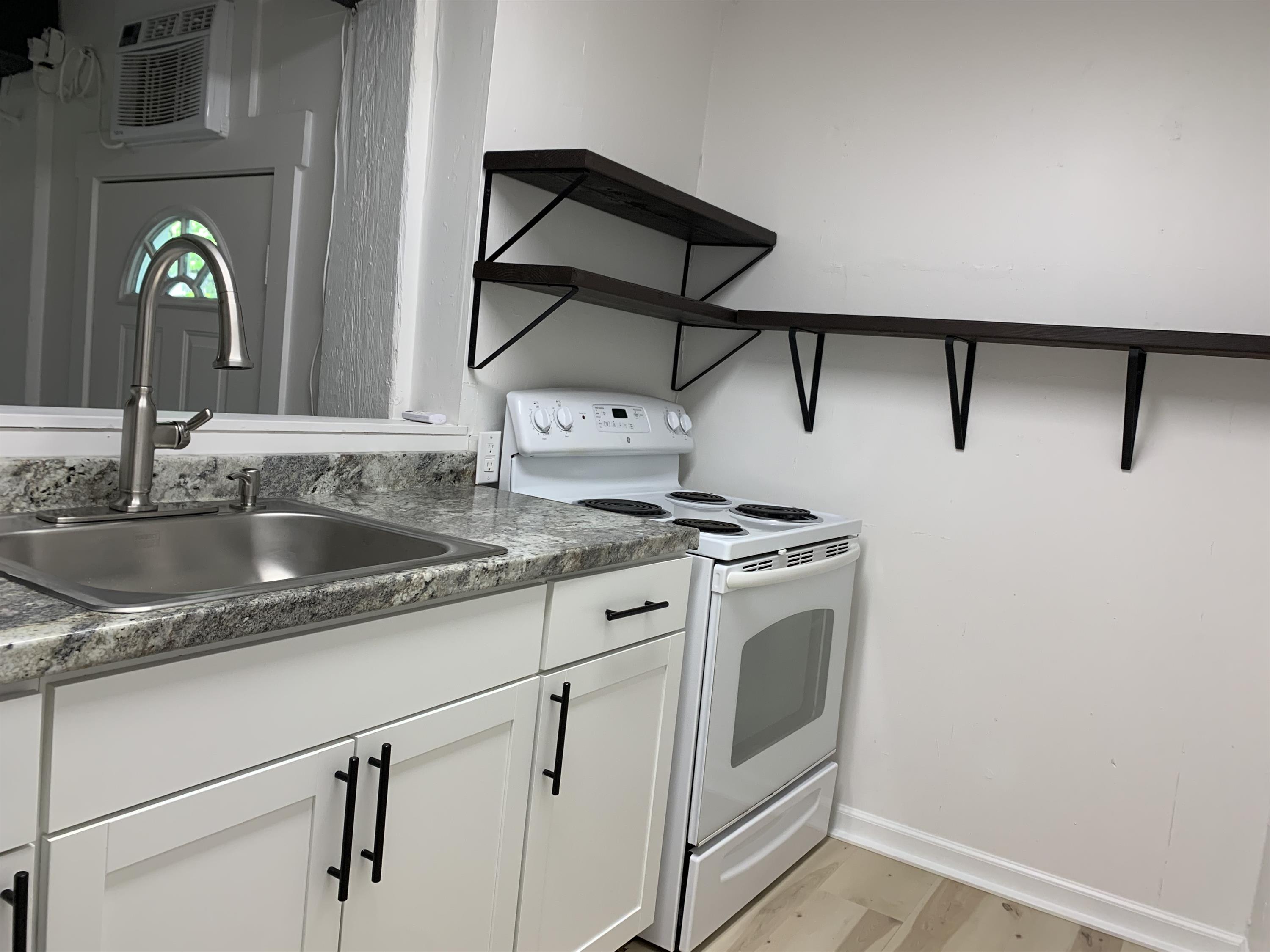 1411 East Sherman Avenue #2 – photo 5
