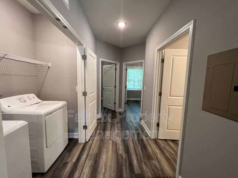 518 Boone St – photo 5
