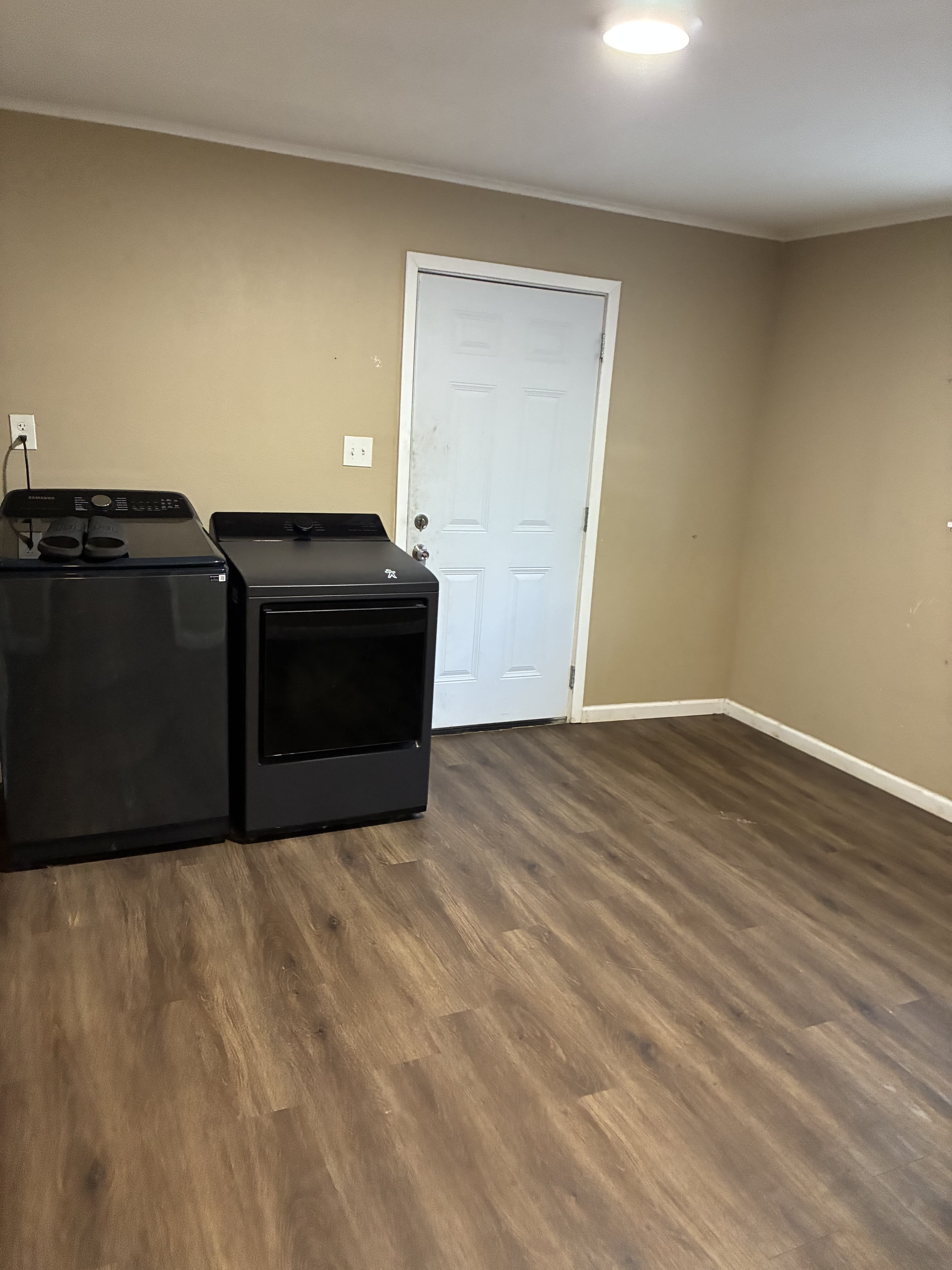 1512 West 12Th Street – photo 5