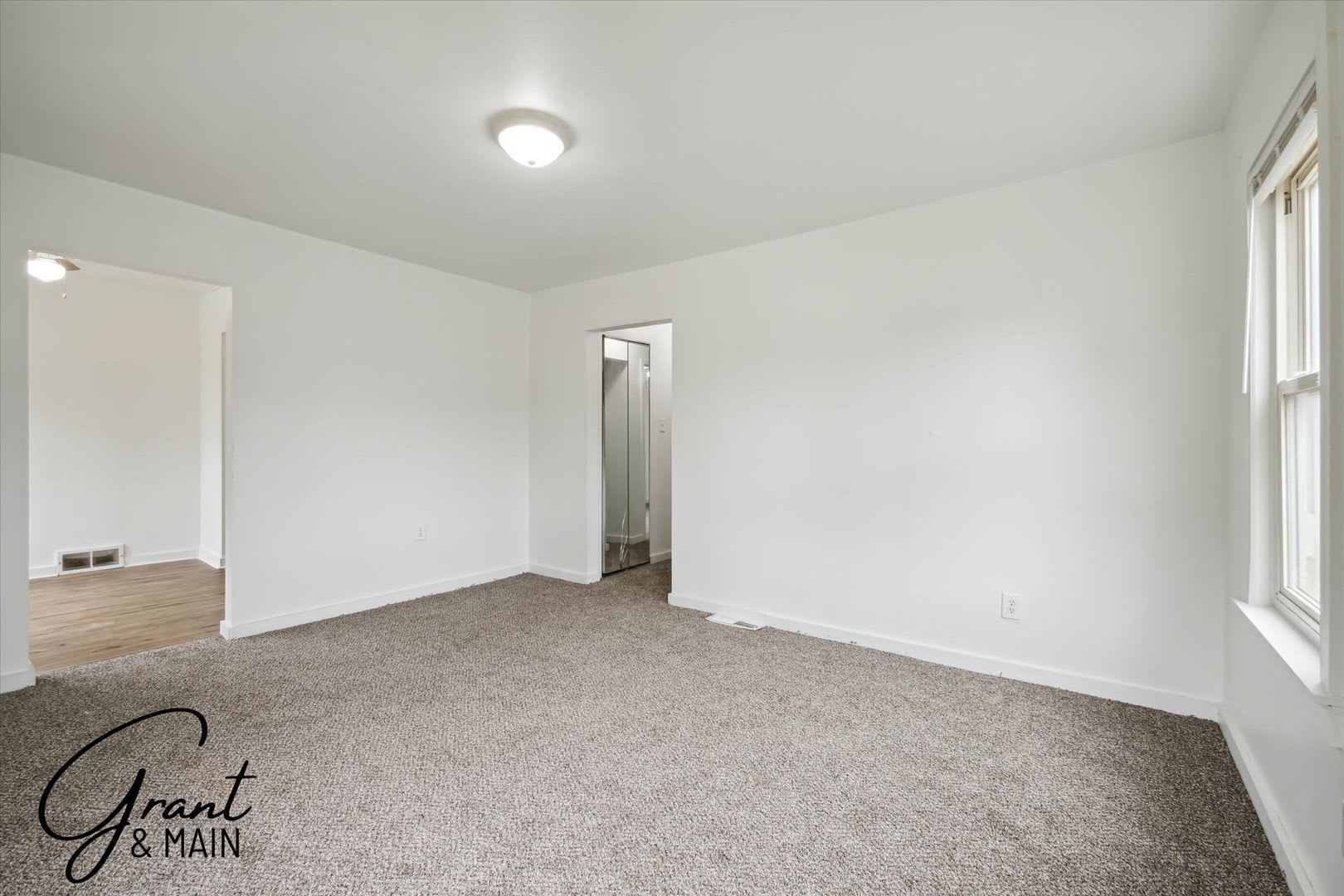 $1,200/month – photo 5