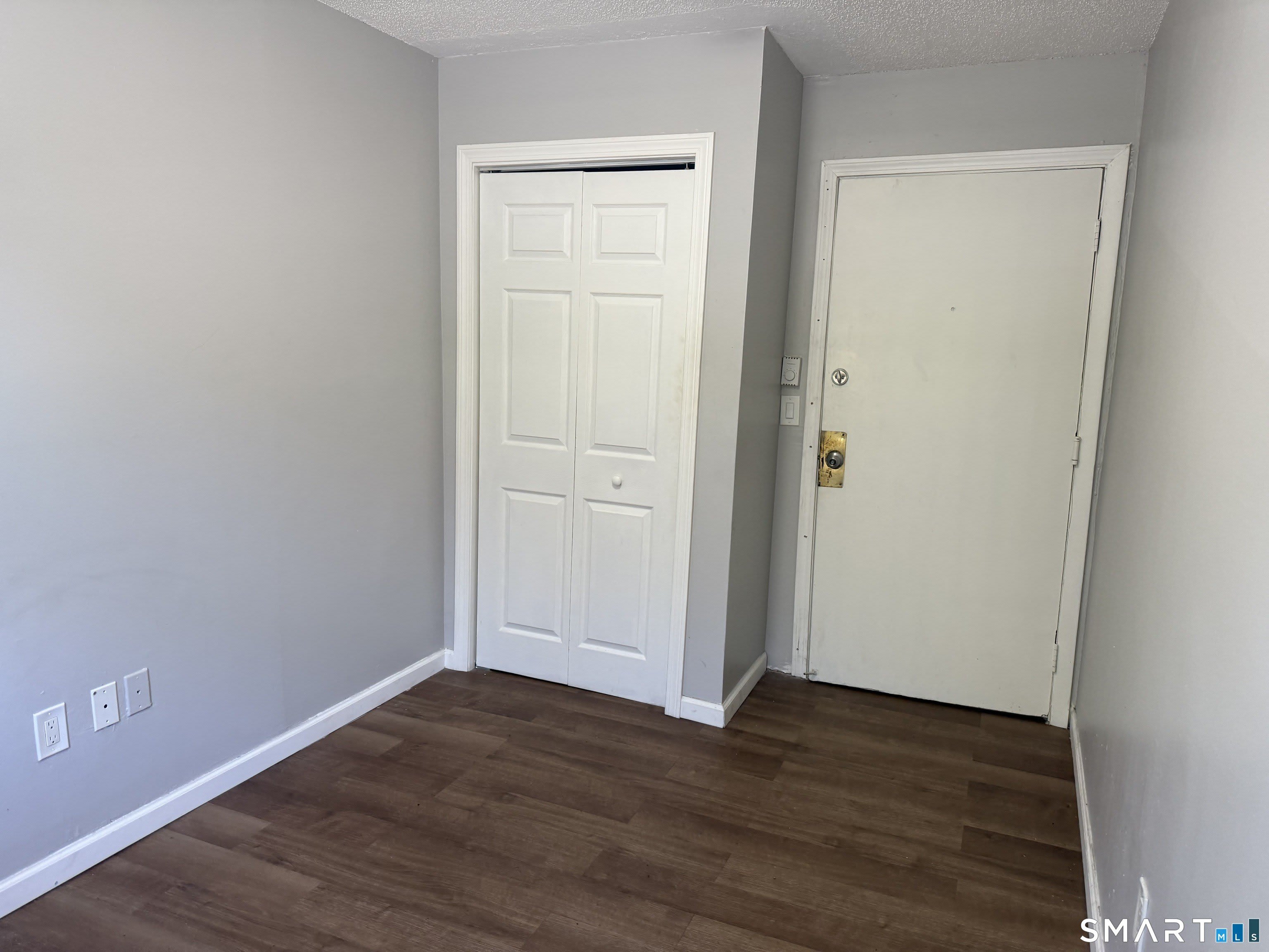 682 Old Colony Road – photo 5