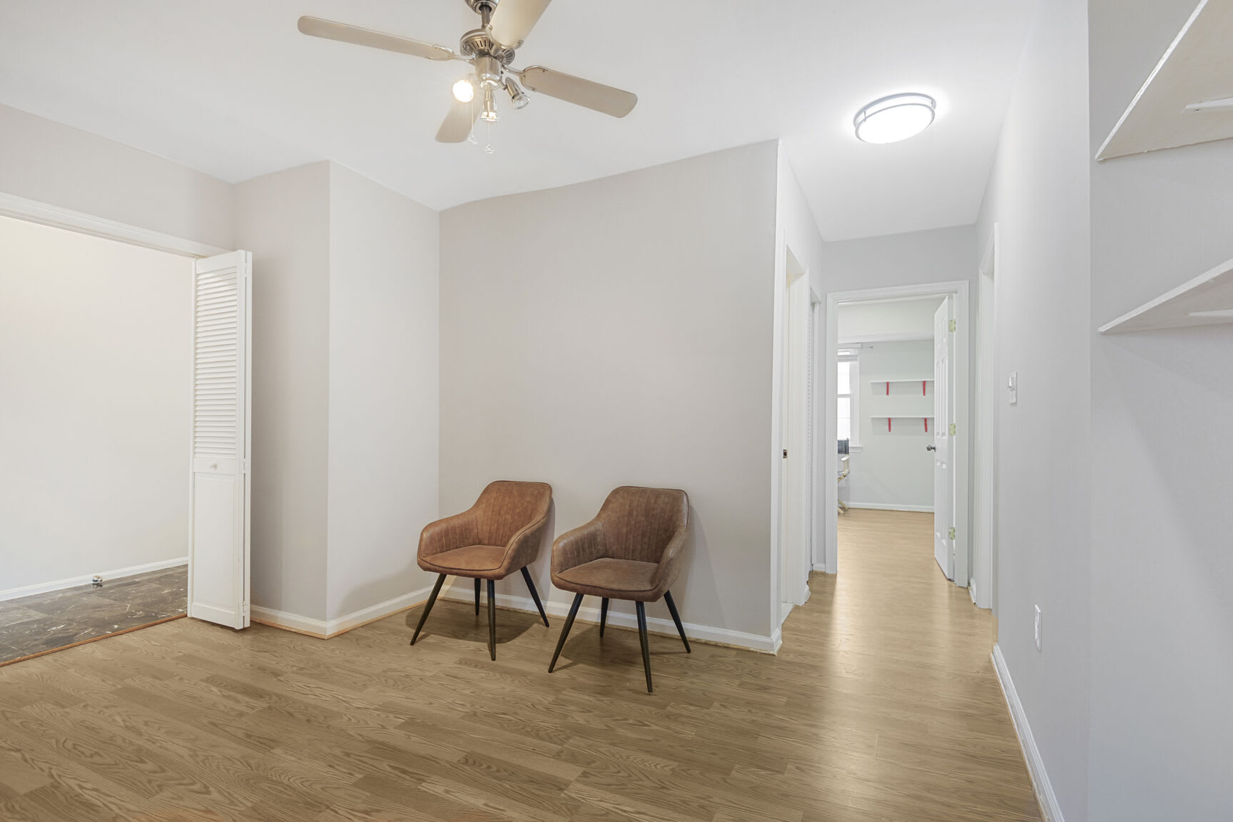 864 College Parkway – photo 3