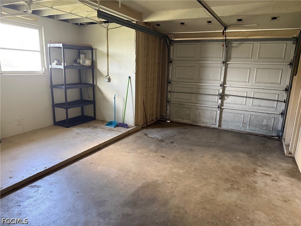 212 Davis Road – photo 4