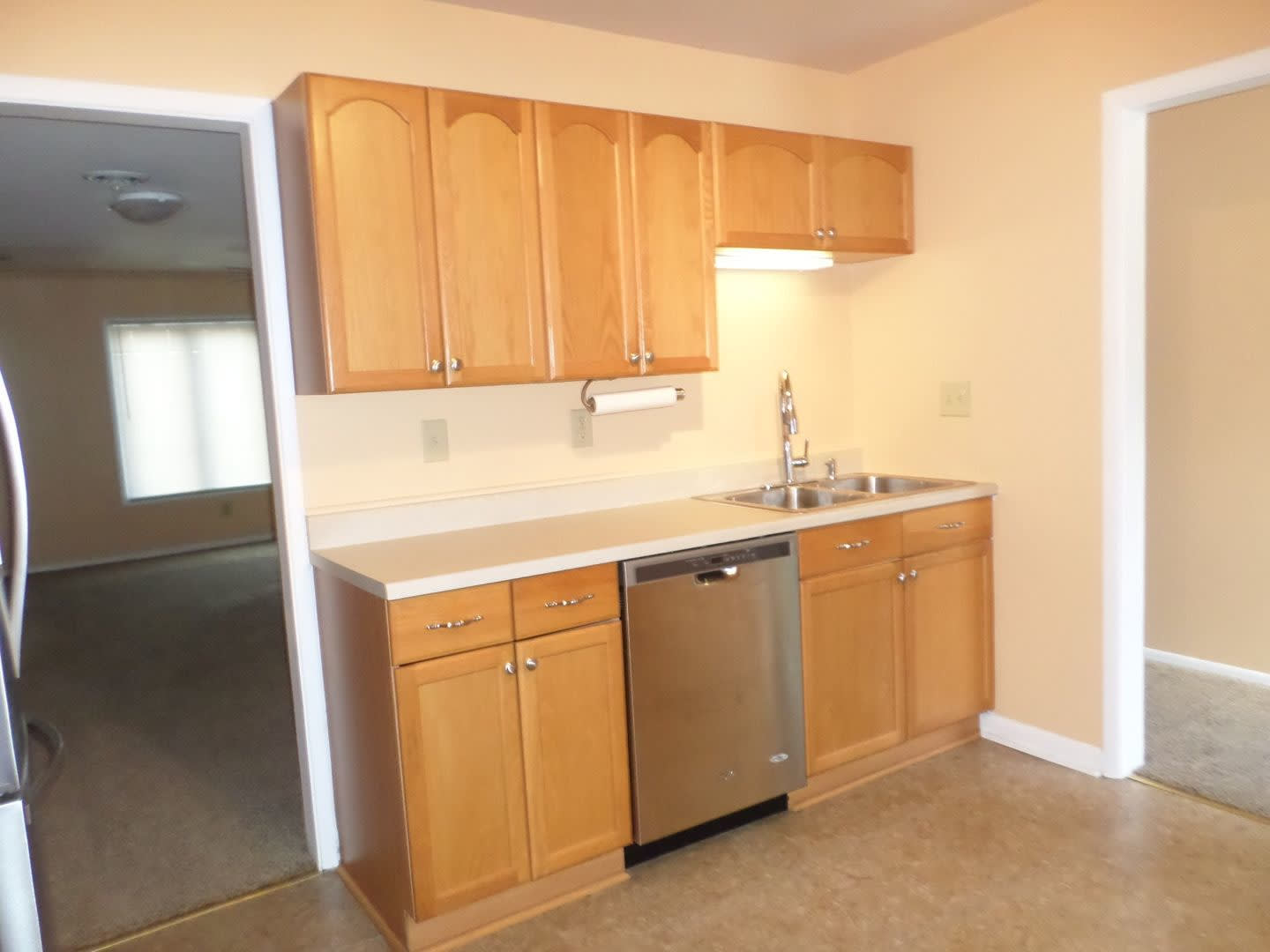 3 Bedroom 3 5 Bath Townhouse – photo 4
