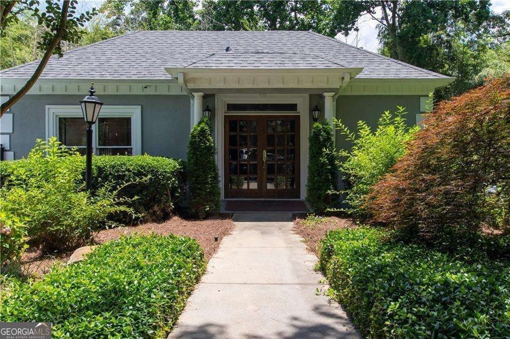 2921 Lenox Road NE – photo 4