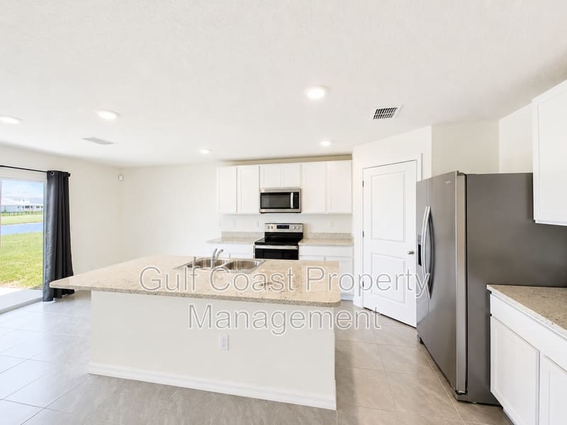 10642 Chippewa Drive – photo 4
