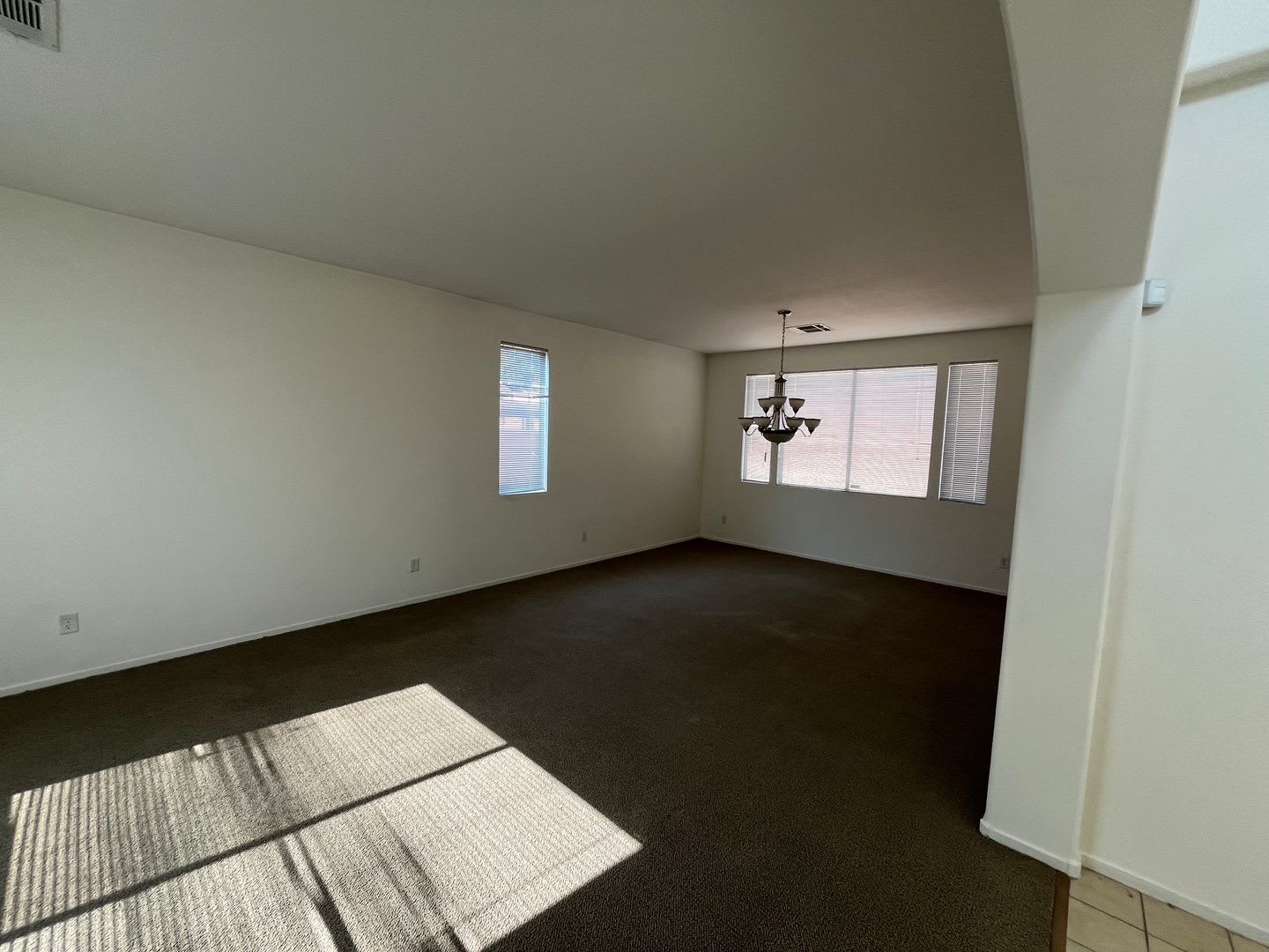 Two Story Home Over 2400 Sq Ft – photo 4