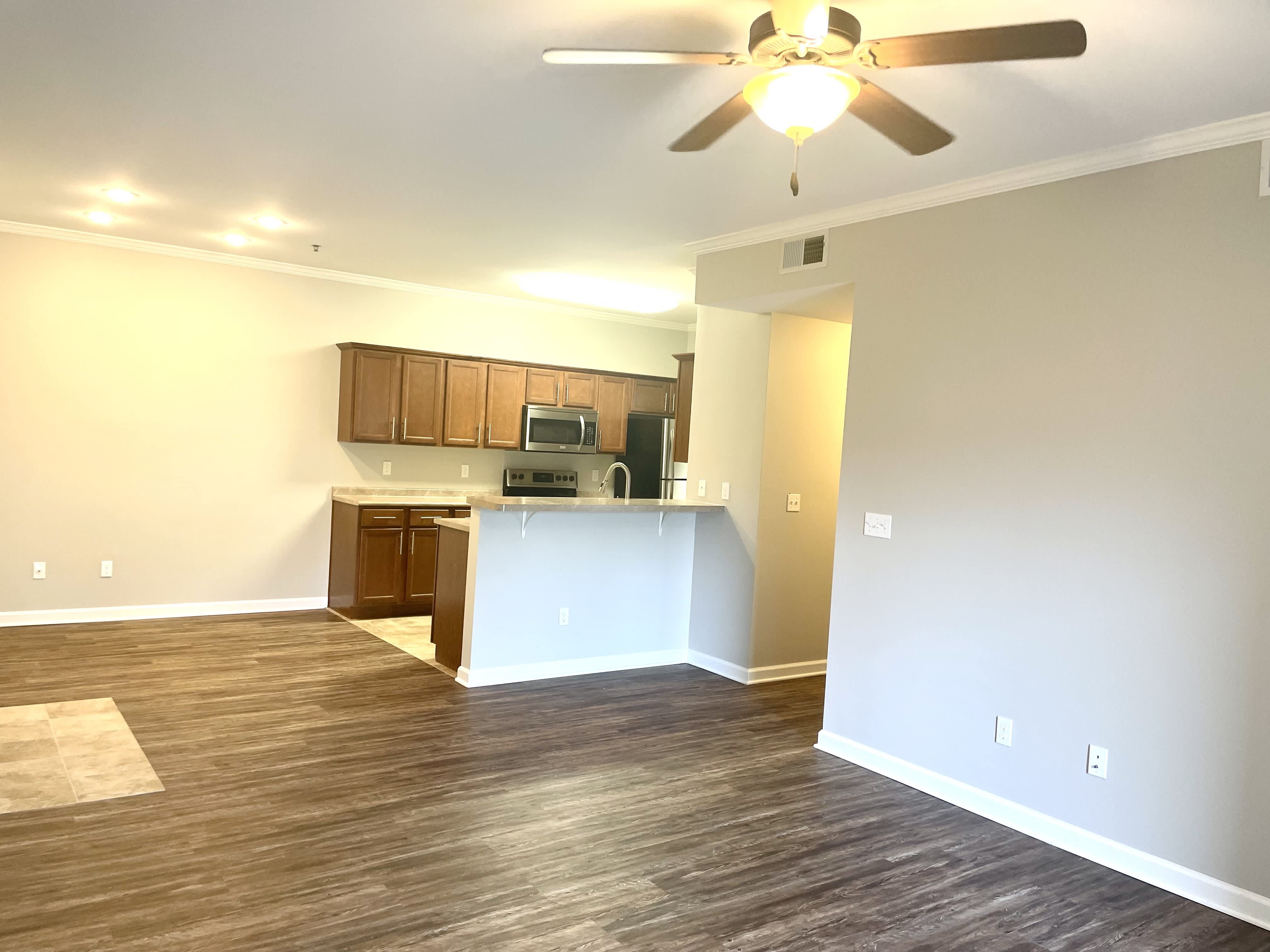 Griffin Gate Apartments – photo 2