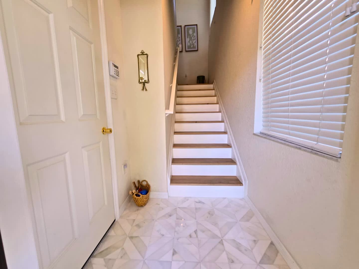 Gated 2Br 2Ba Townhome Near Utc – photo 3