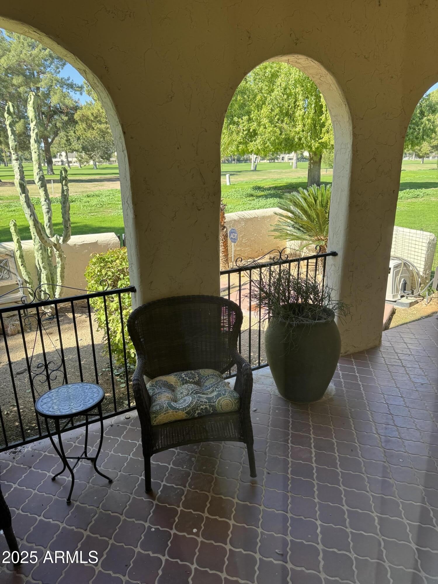 1009 N VILLA NUEVA Drive – photo 4