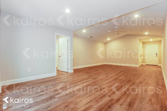 173 Cottage Grove Road – photo 2