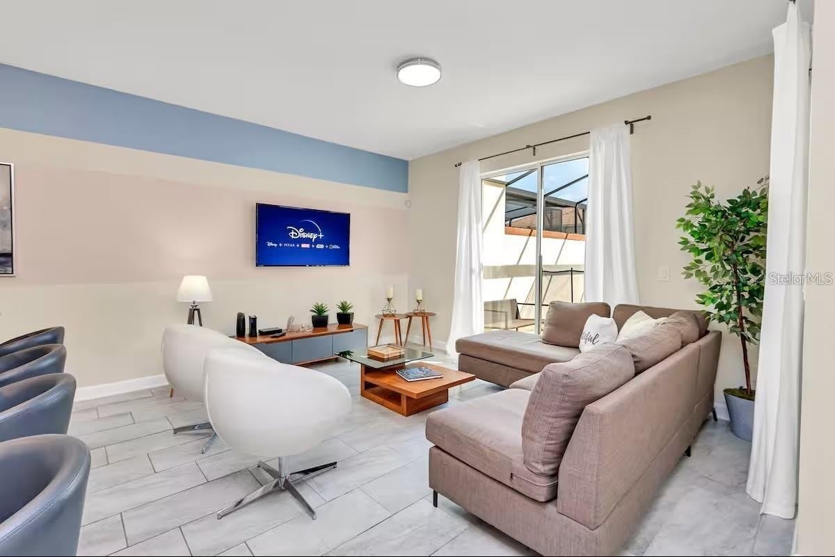 1565 PLUNKER Drive – photo 5