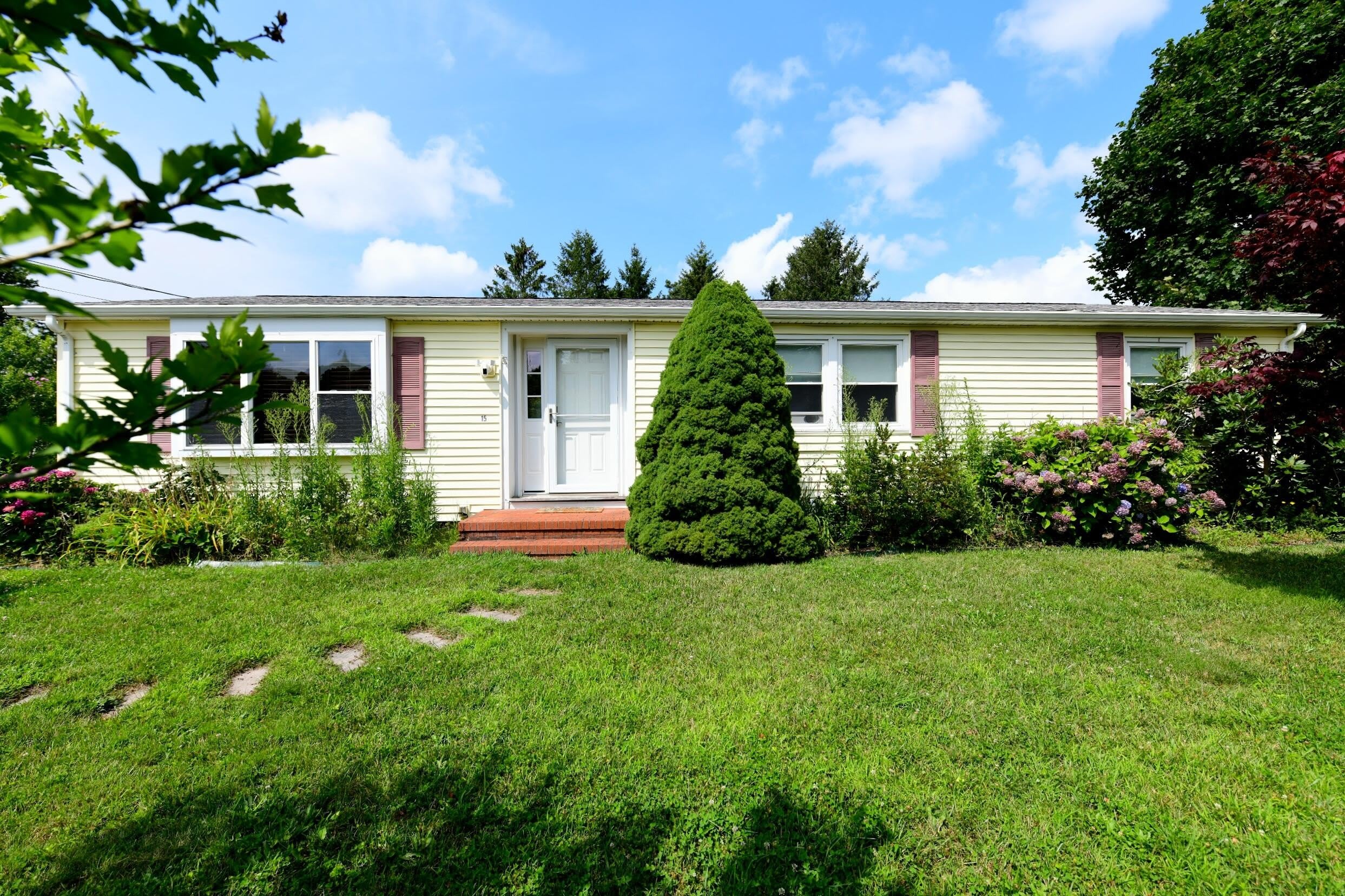 15 Sachem Drive – photo 2