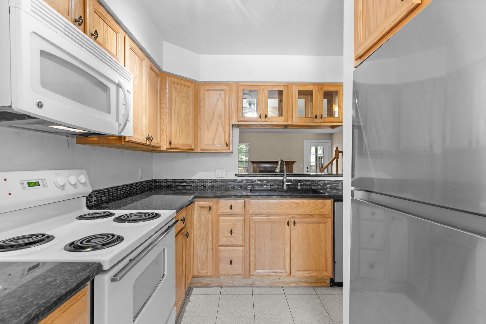 3 Bed 2 Bath Townhouse in Louisville Available July!! – photo 5