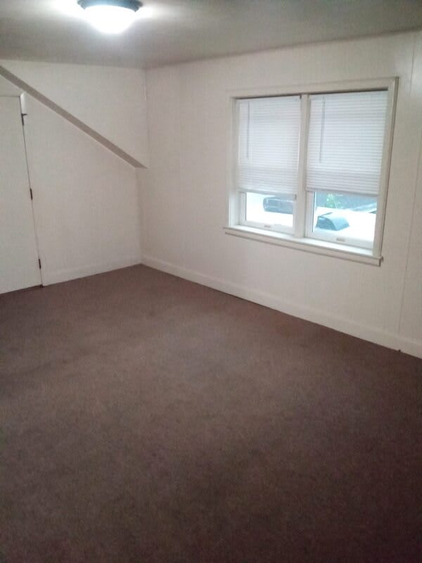 610 Church Avenue – photo 4