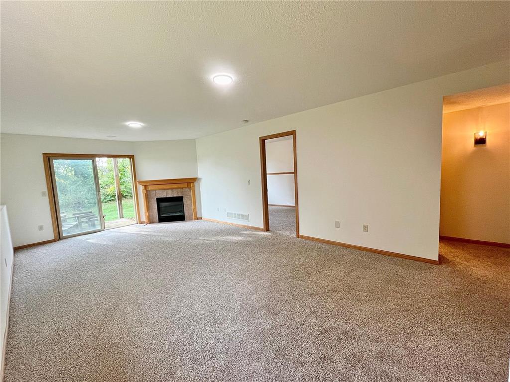 23040 Bittersweet Street Northwest – photo 2