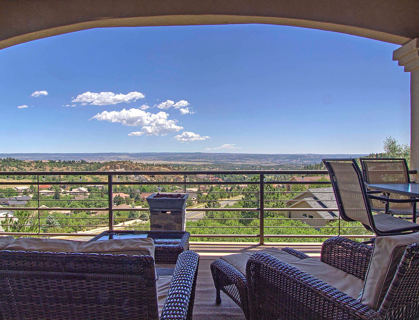Furnished Breathtaking Mountain City Views In Prestigious Peregrine 5 000 Sq Ft Luxury Home – photo 2