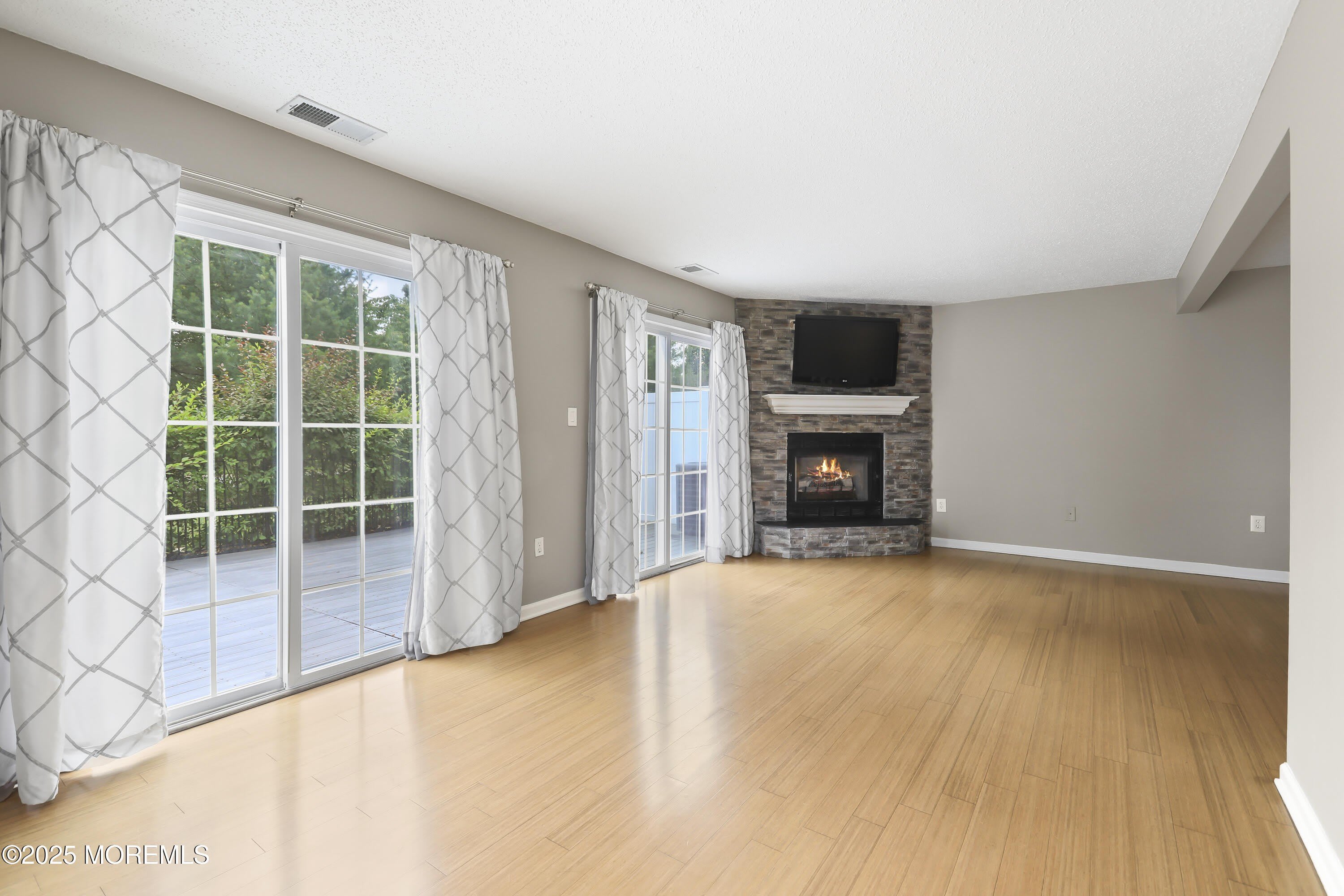 95 Madison Court – photo 3