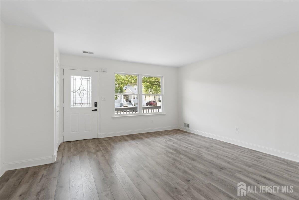 155 Emerson Street – photo 5